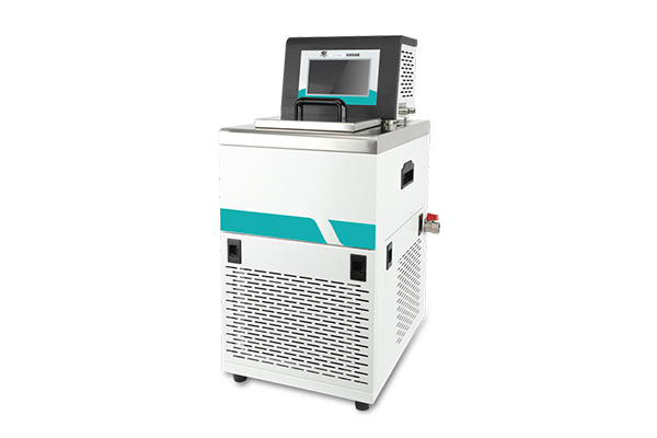 寧波新芝生物科技低溫恒溫槽（加熱、制冷）DC-1006